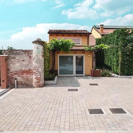 Little House 4* Campo San Martino