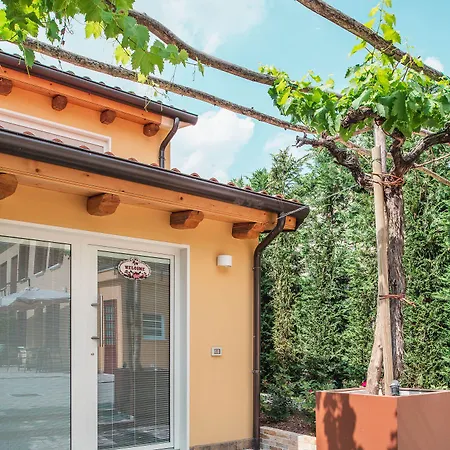 Little House 4* Campo San Martino