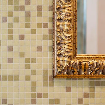 Little House Bed & Breakfast Campo San Martino